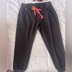 women's Black/Sorbet Zamora™ - Petite Jogger Scrub Pants - L - Petite